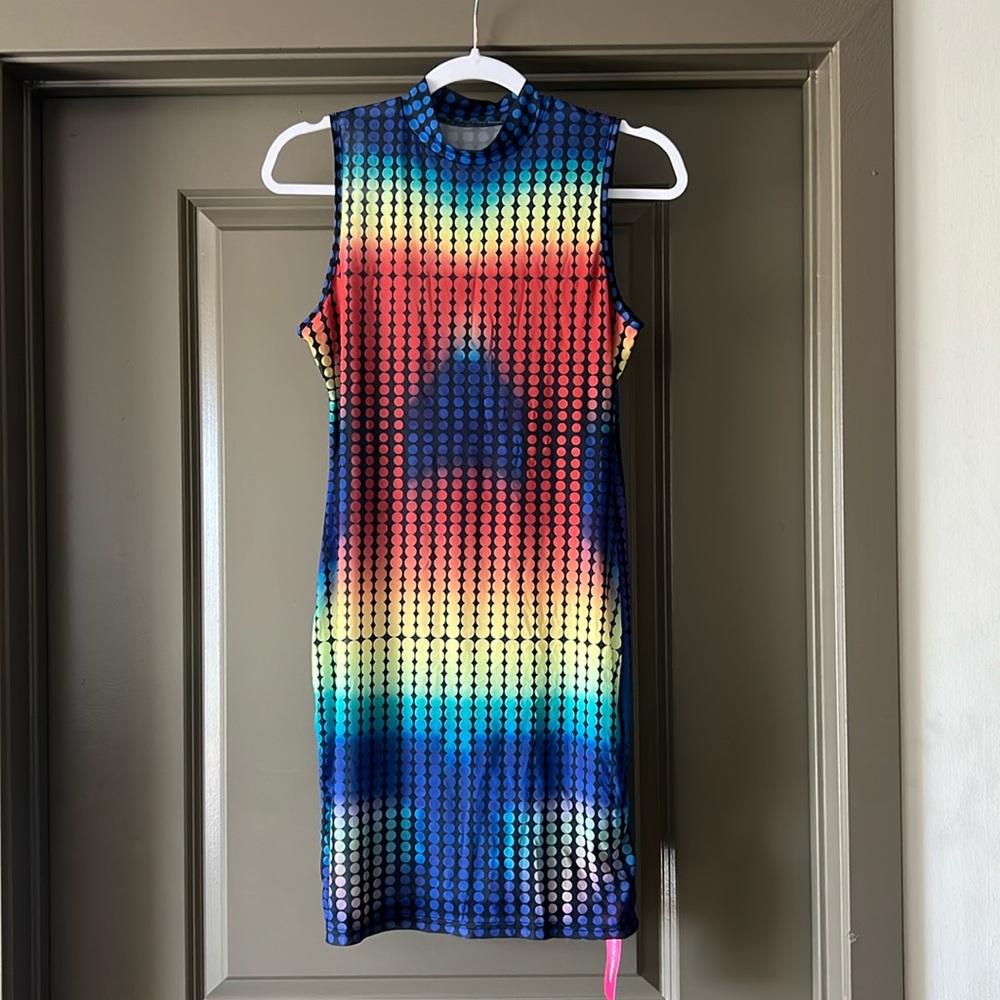 Dress - Picture 1 of 1